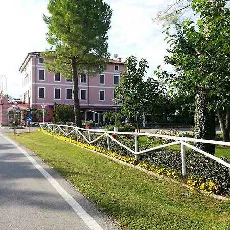 Dogana Vecchia - Hotel & Residence B&B Ristorante & Pizzeria Trivignano Udinese