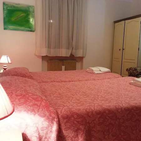 Dogana Vecchia - & Ristorante & Pizzeria 호텔 3*