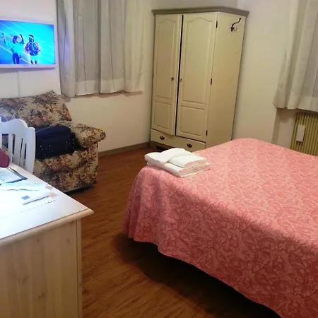 Dogana Vecchia - Hotel & Residence B&B Ristorante & Pizzeria 3*